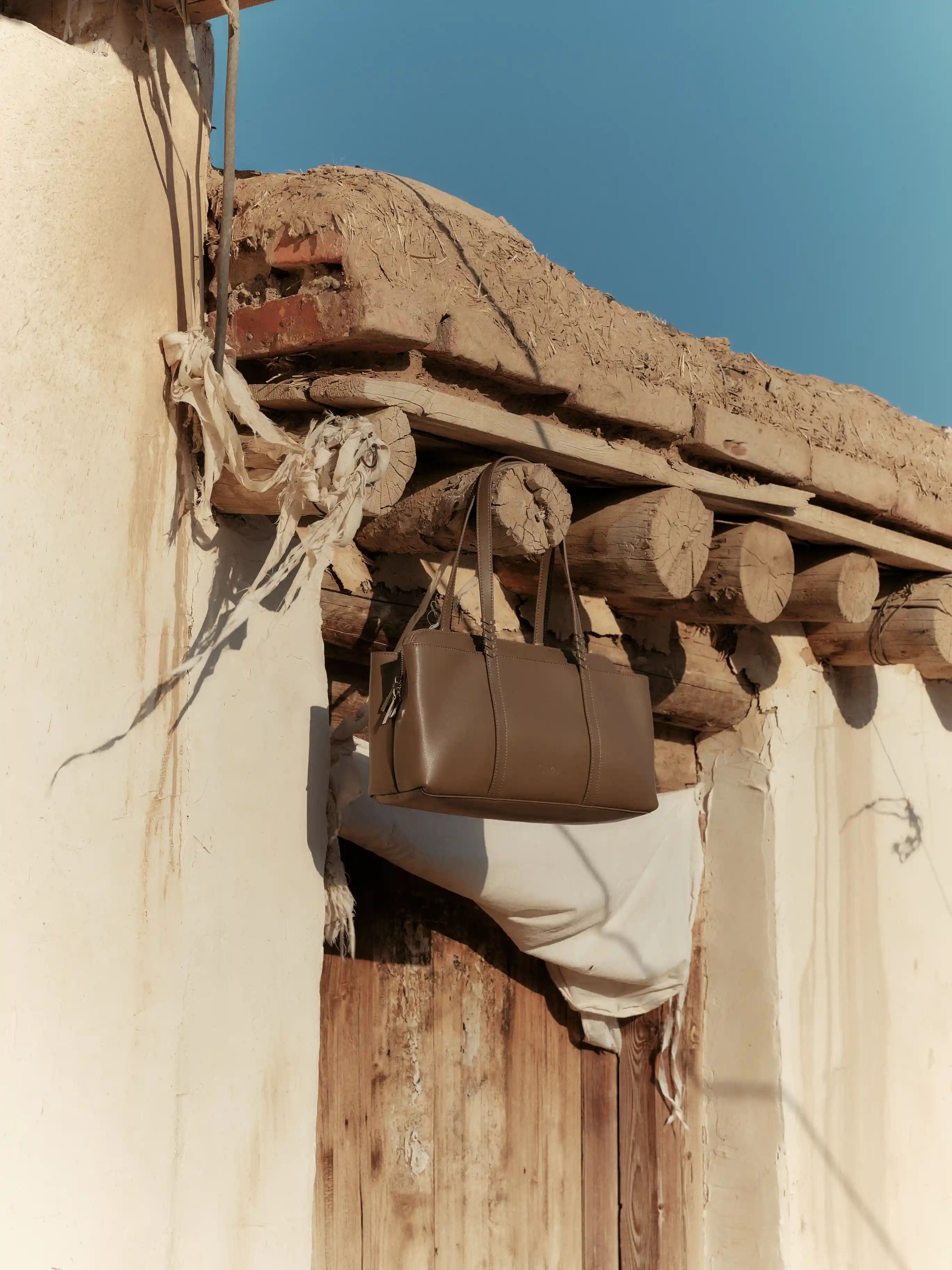 Aimee Shoulder Bag 15