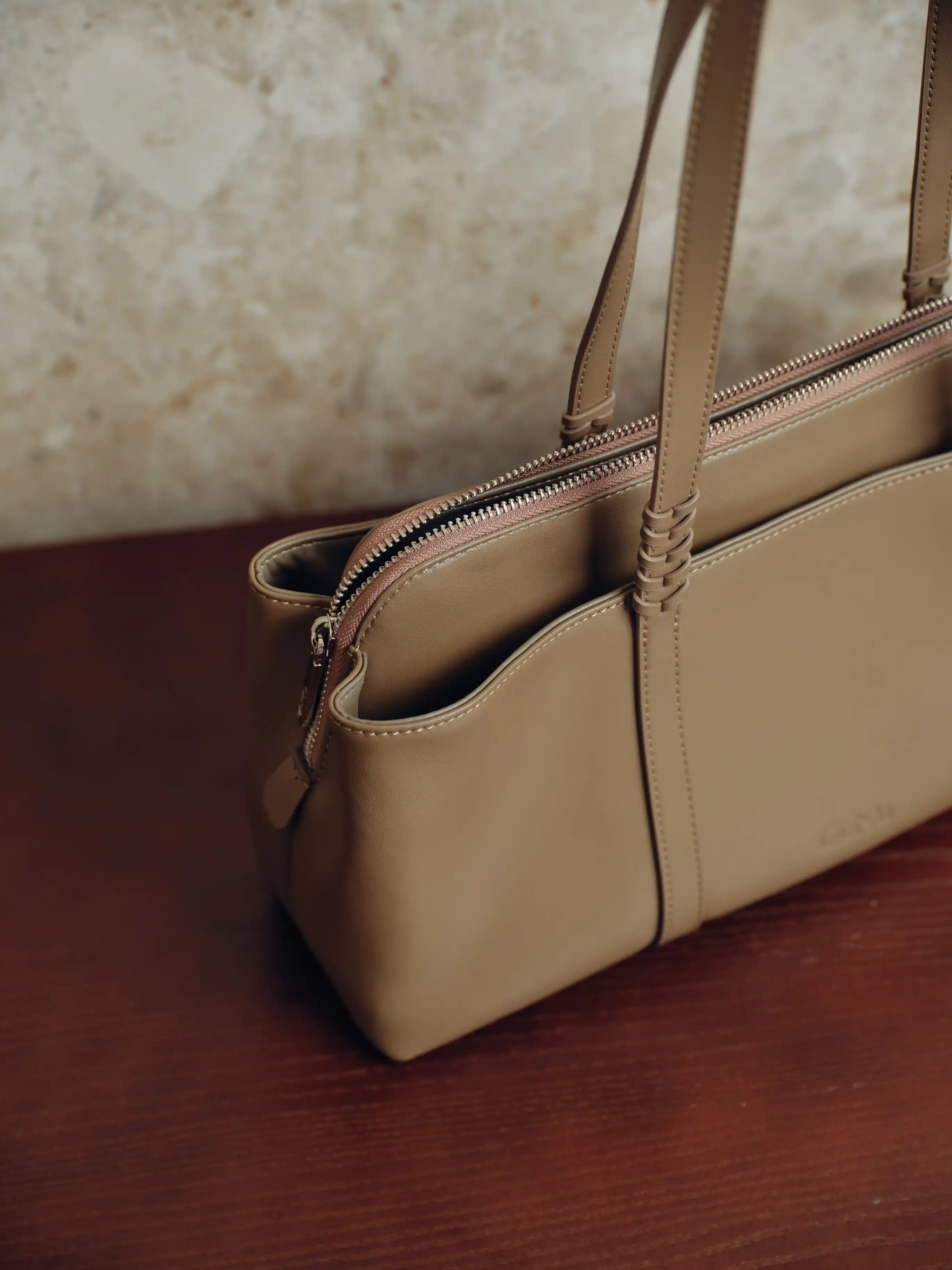 Aimee Shoulder Bag 4