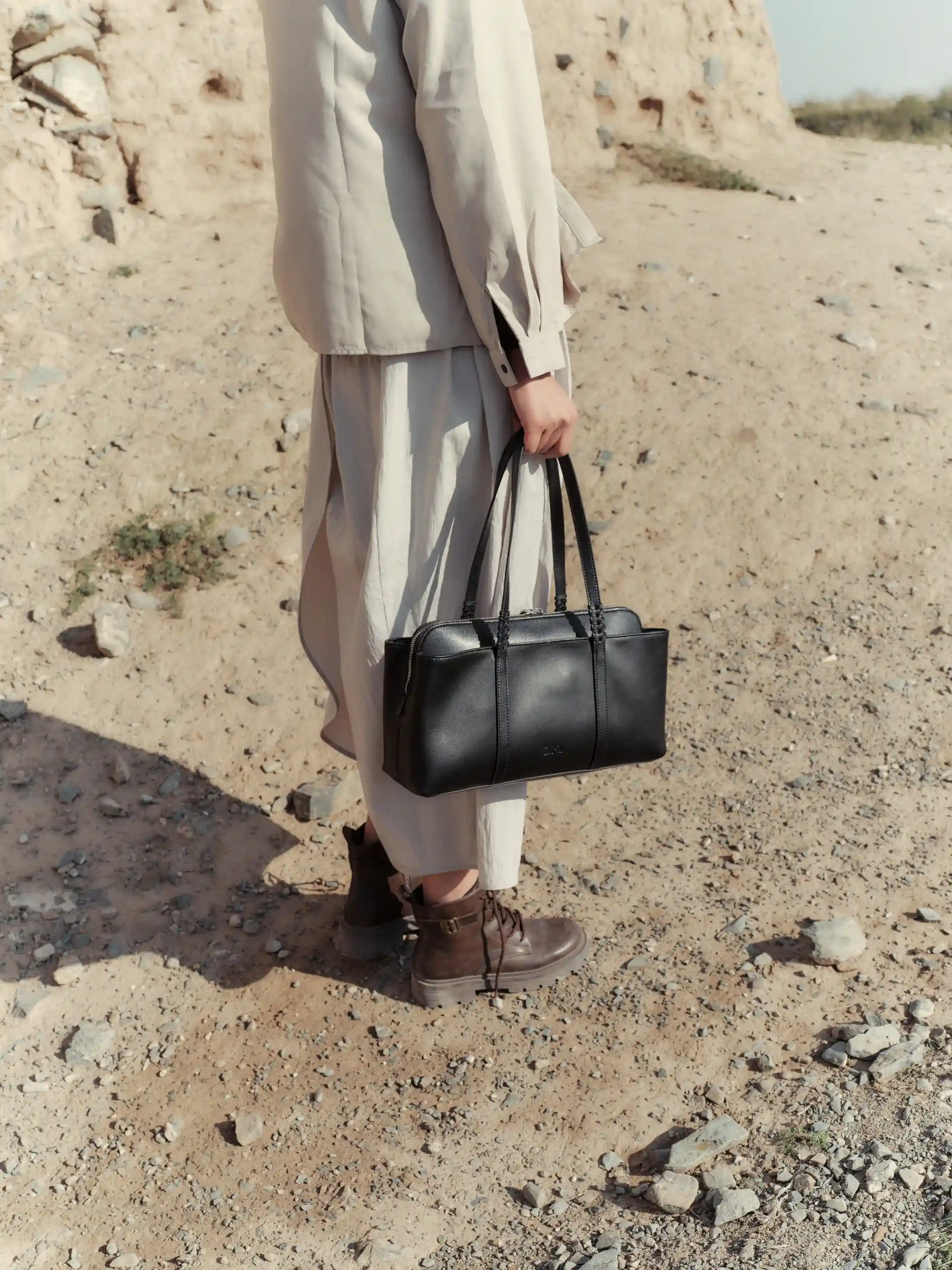 Aimee Shoulder Bag Outdoor 2