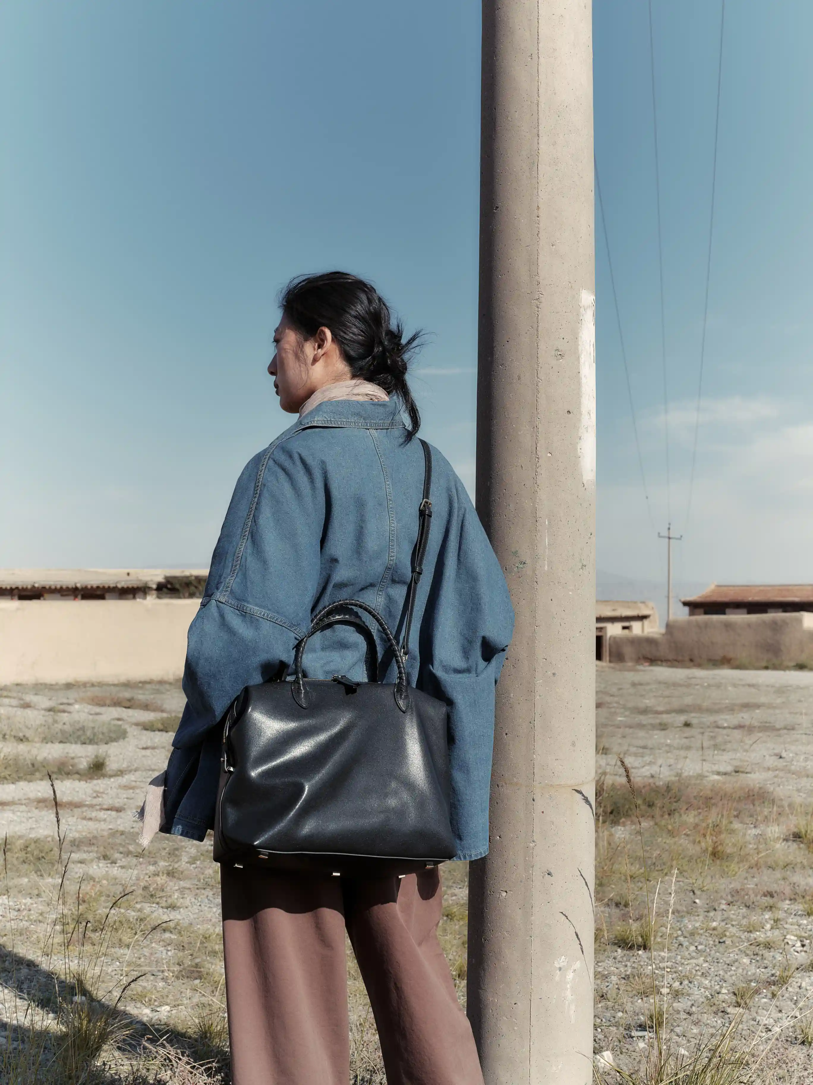 Alma Handbag Outdoor 10