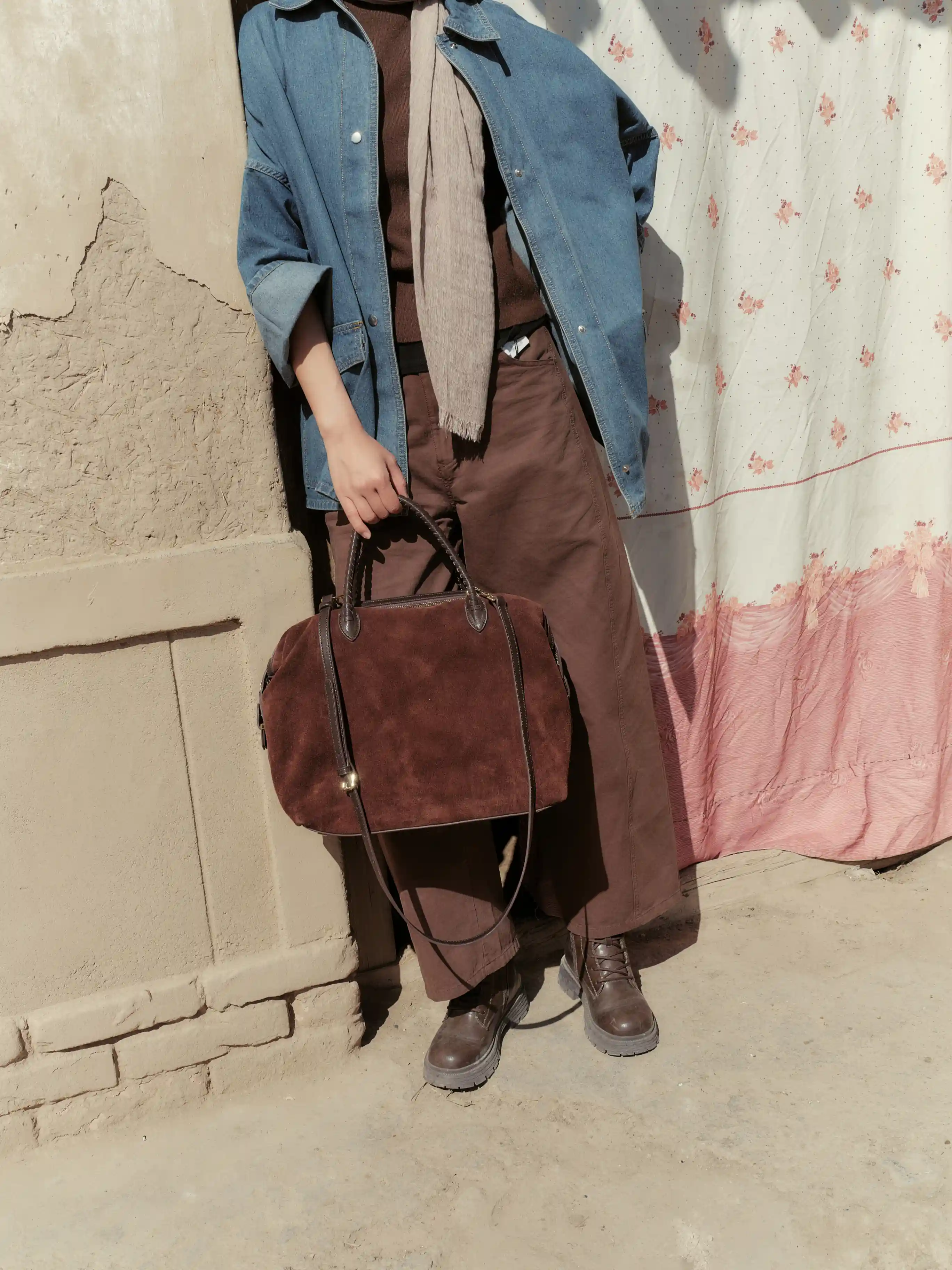 Alma Handbag Outdoor 3