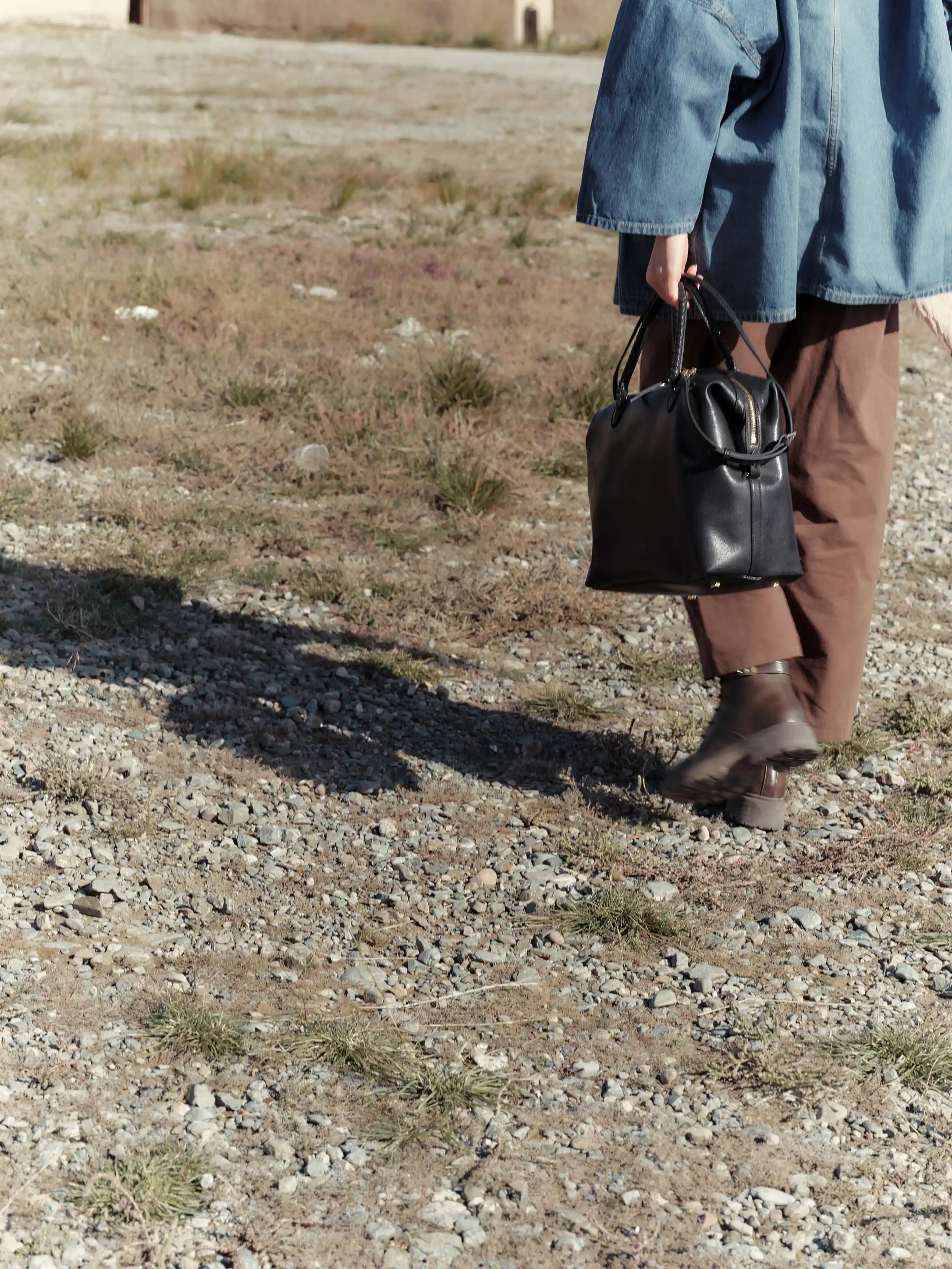 Alma Handbag Outdoor 6