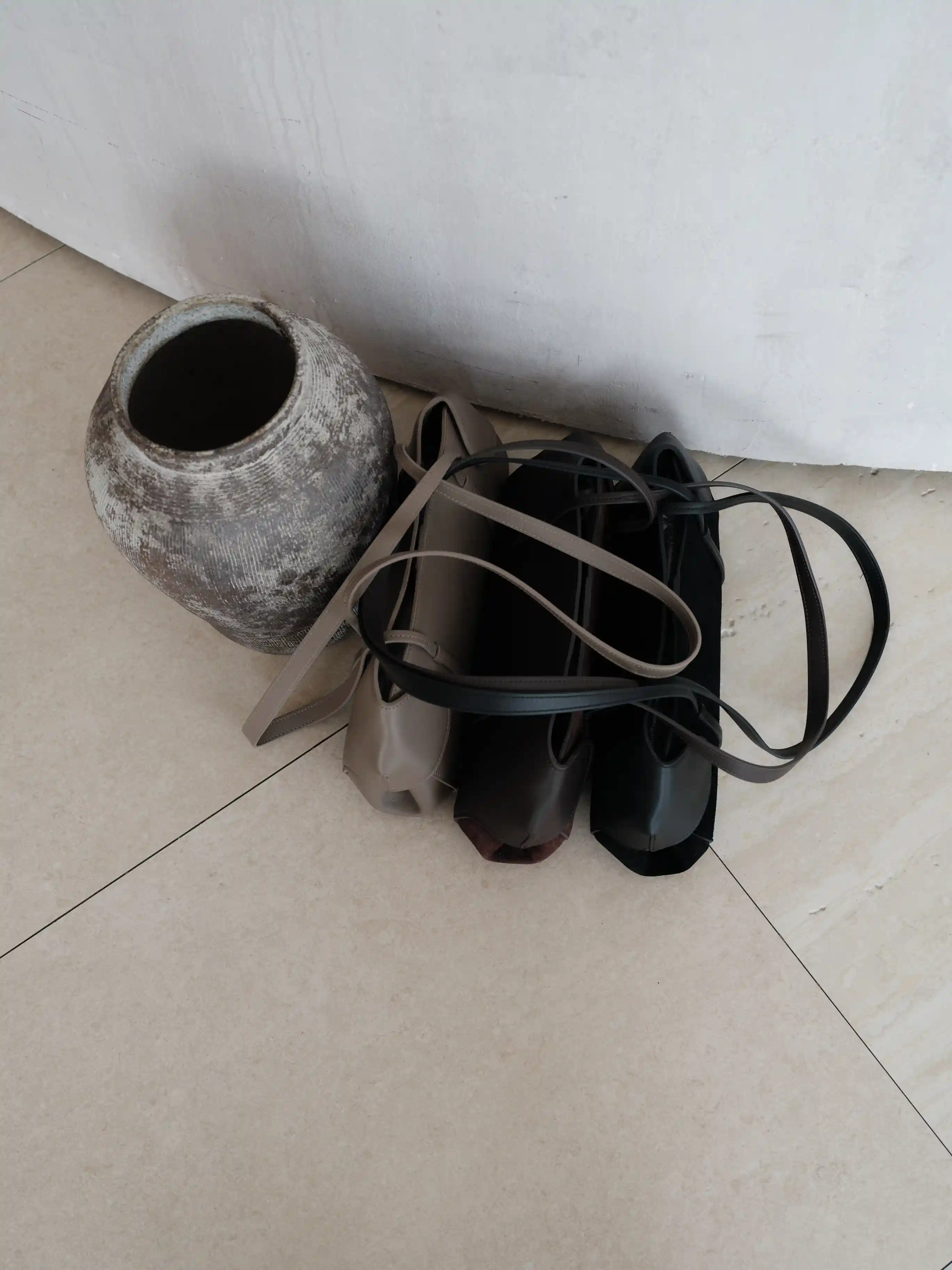 Douce Shoulder Bag 2