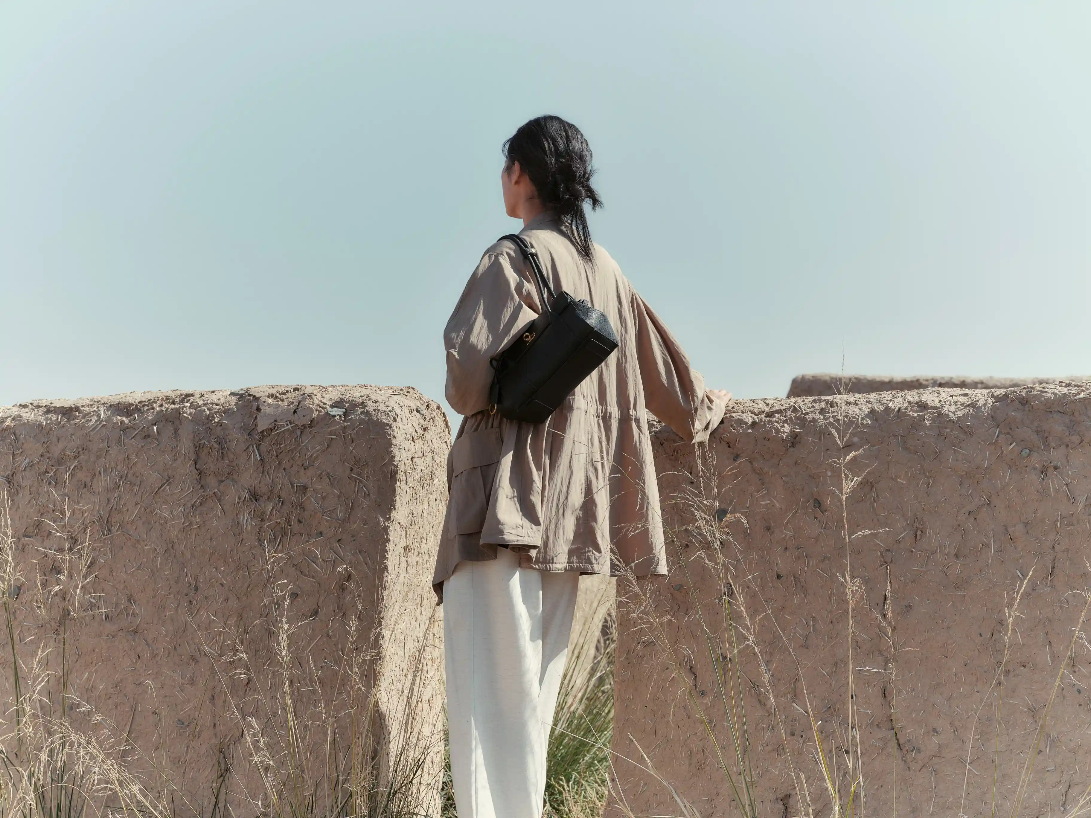 You Shoulder Bag Indoor 6